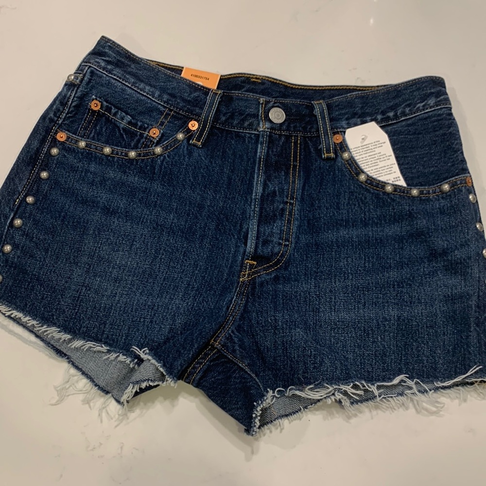 Levi’s shorts